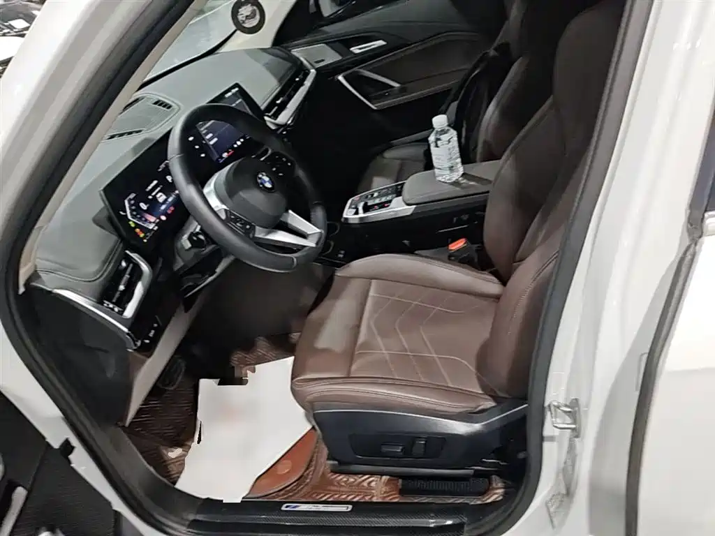 BMW X1 2023 sDrive25Li X Design Package фото 15