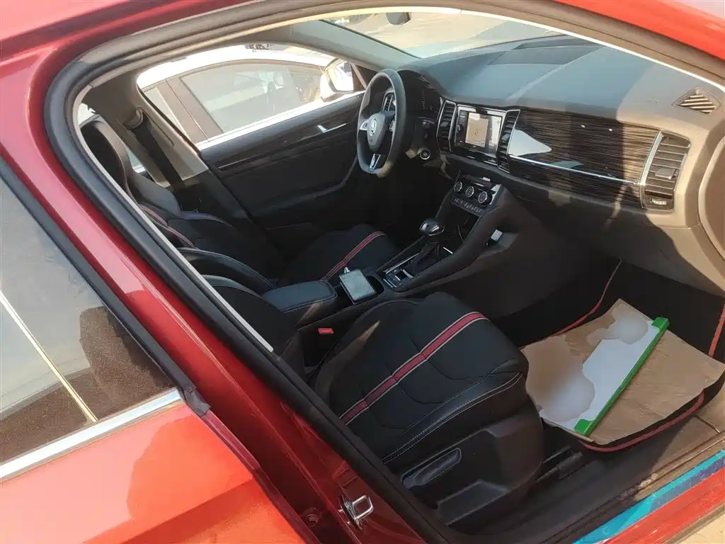 Škoda Kodiaq GT 2019 TSI330 2WD Comfort Edition China VI фото 17