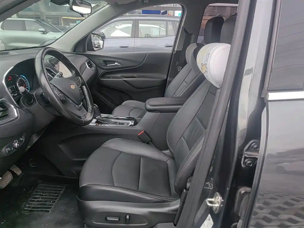 Chevrolet Equinox 2017 550T Automatic 4WD Pioneer Edition фото 22