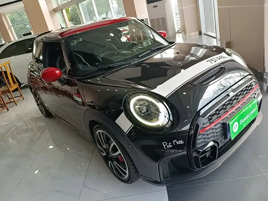 MINI JCW 2023 2023 2.0T JOHN COOPER WORKS Pat Moss Tribute Edition
