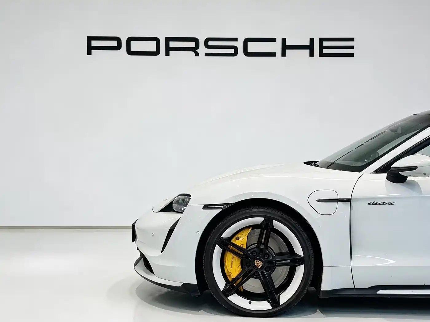 Porsche Taycan 2020 2019 Taycan Turbo