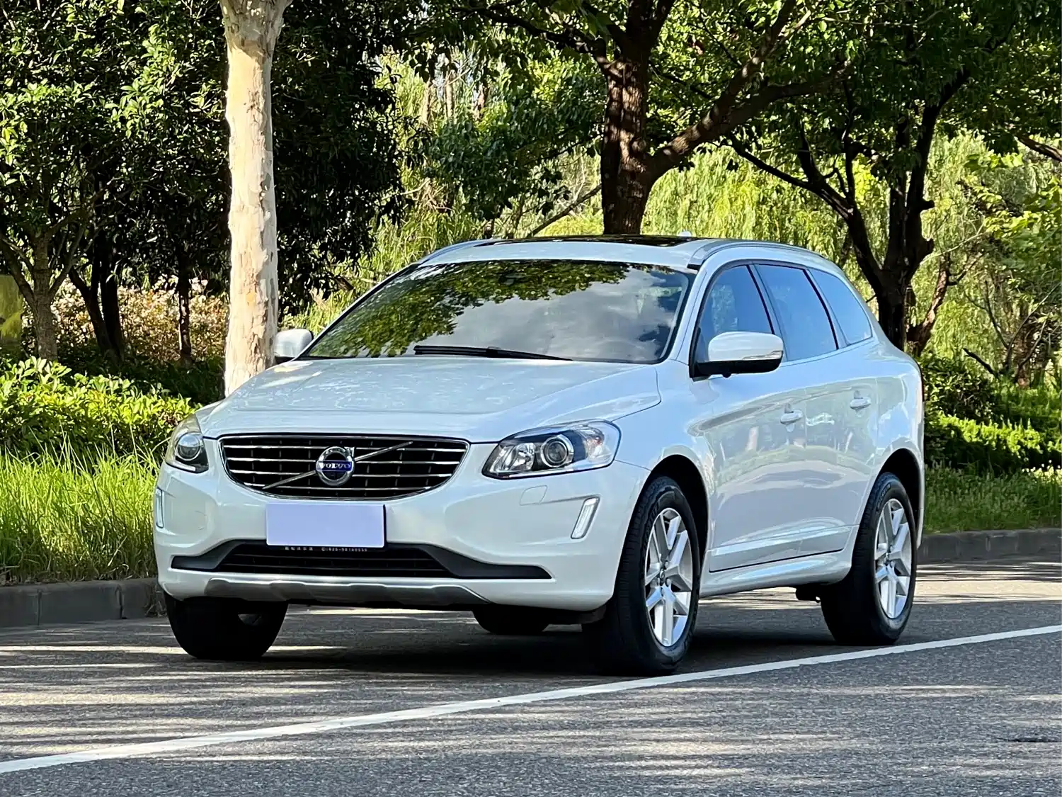 Фото 1 - Volvo XC60