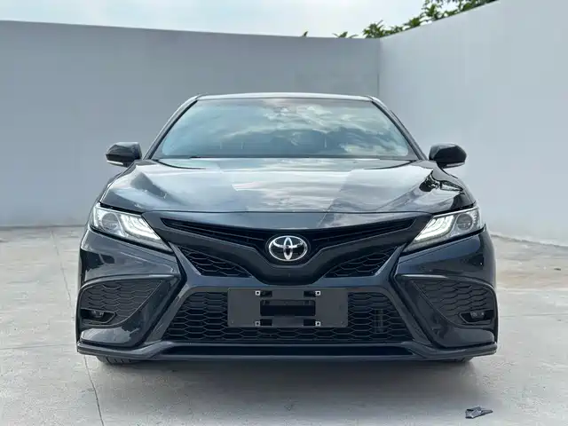 Toyota Camry 2023 2.0S Knight Edition — фото 2