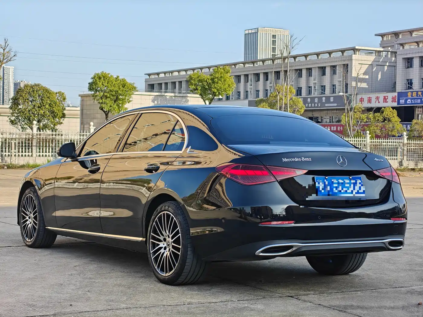 Mercedes-Benz C-Class 2022 C 260 L фото 2