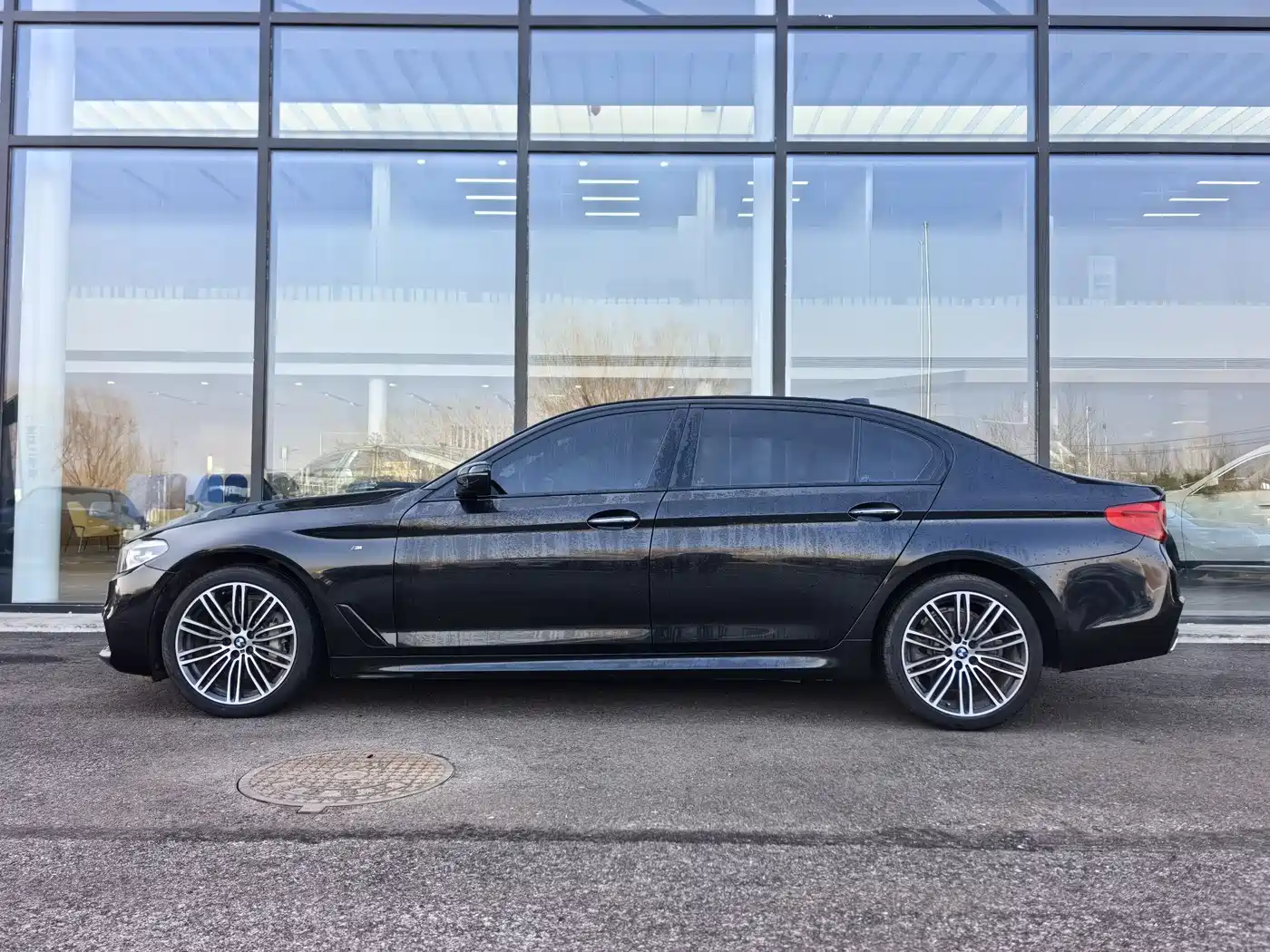 BMW 5 Series 2018 Facelift 530Li Leading M Sport Package фото 3