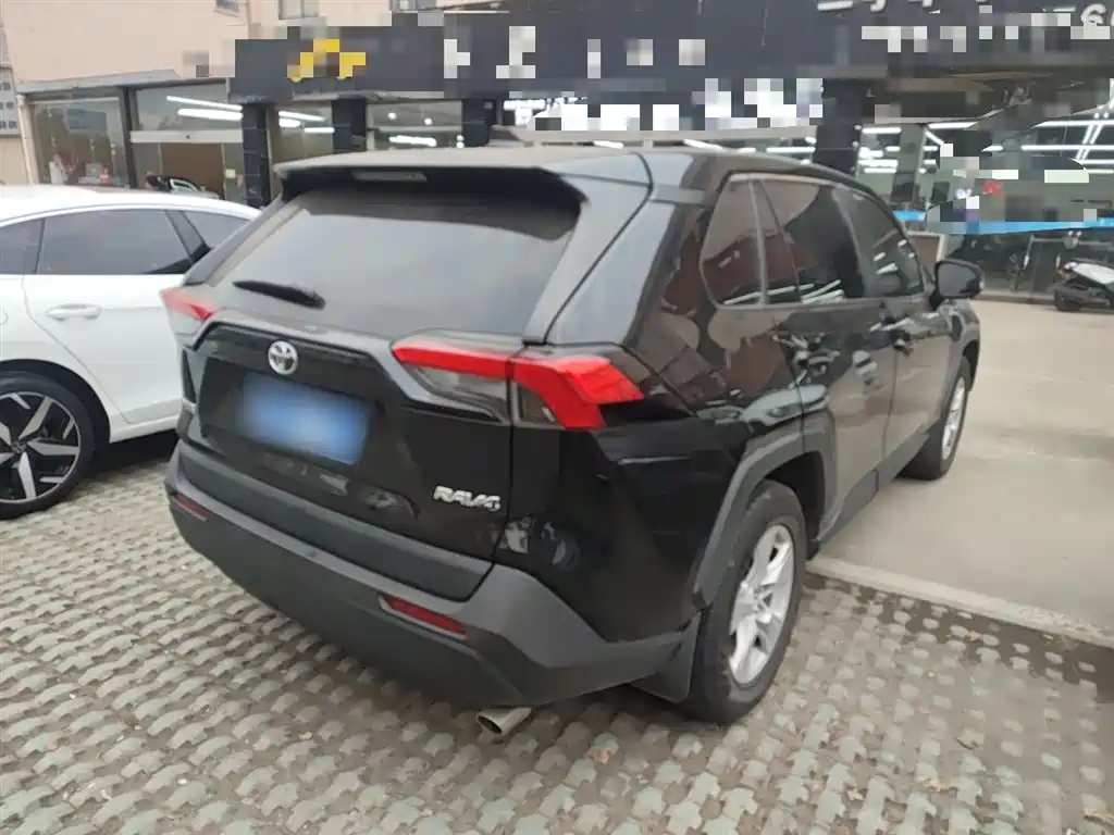 Toyota RAV4 Rongfang 2021 2.0L CVT 2WD Urban фото 7