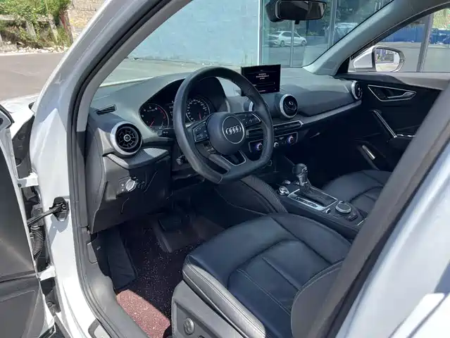 Audi Q2L 2022 35 TFSI Fashion Dynamic — фото 5