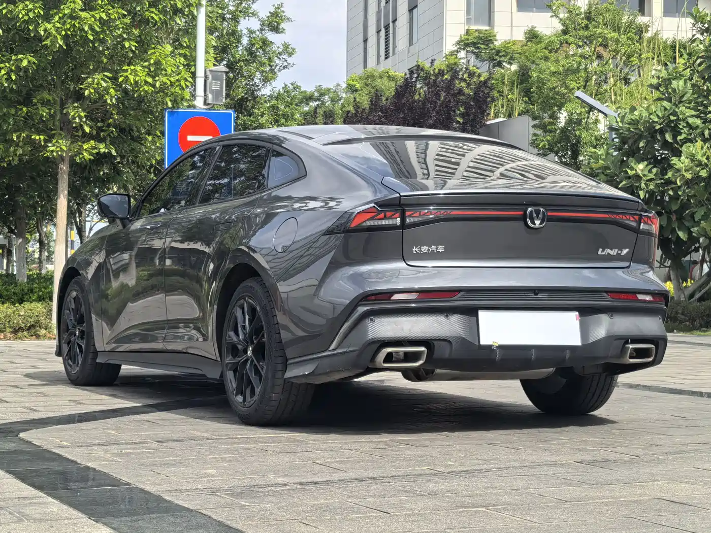 CHANGAN UNI-V
