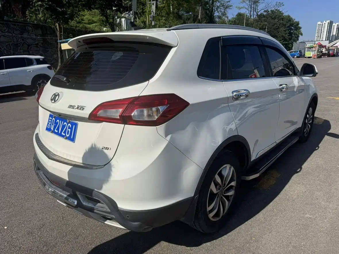 BAIC Senova X65 2015 2015 2.0T Automatic Elite