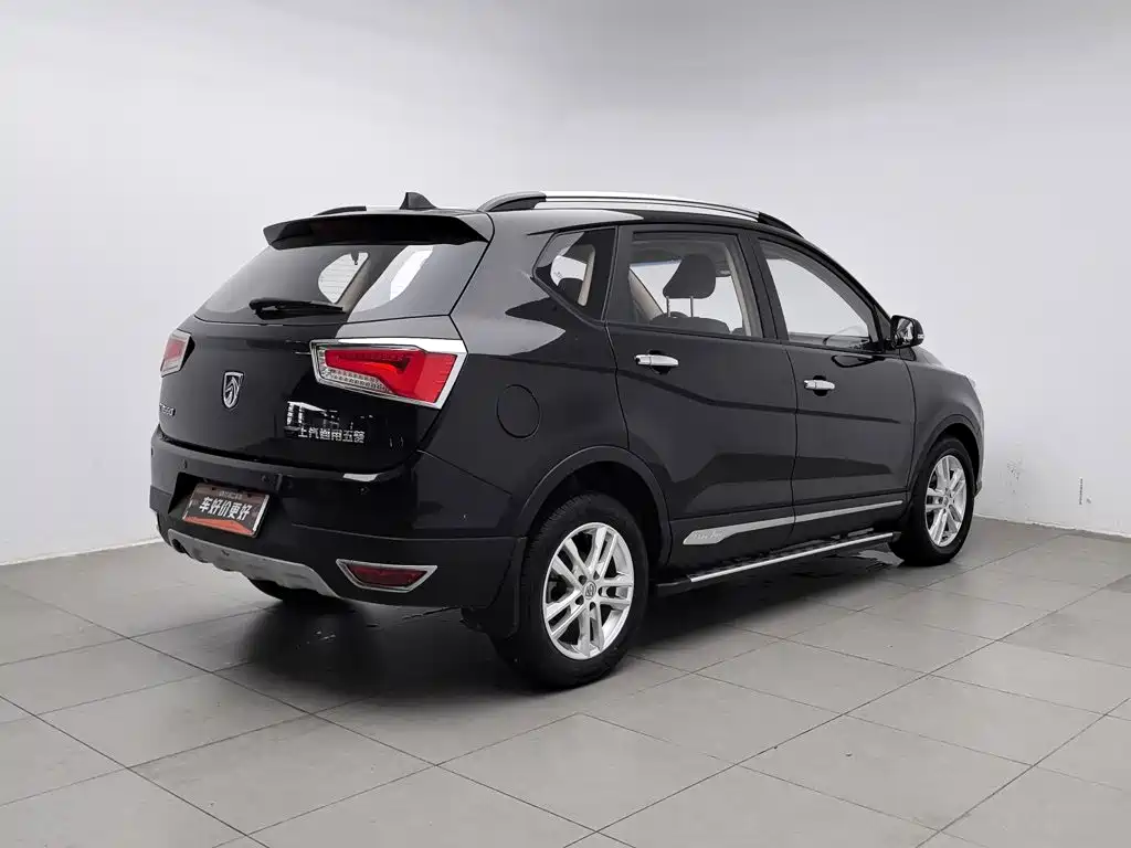 Baojun 560 2015 2015 1.8L Manual Comfort