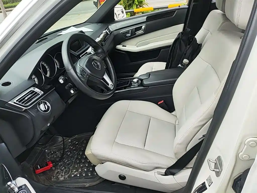 Mercedes-Benz E-Class 2014 Facelift E 260 L Sport фото 15
