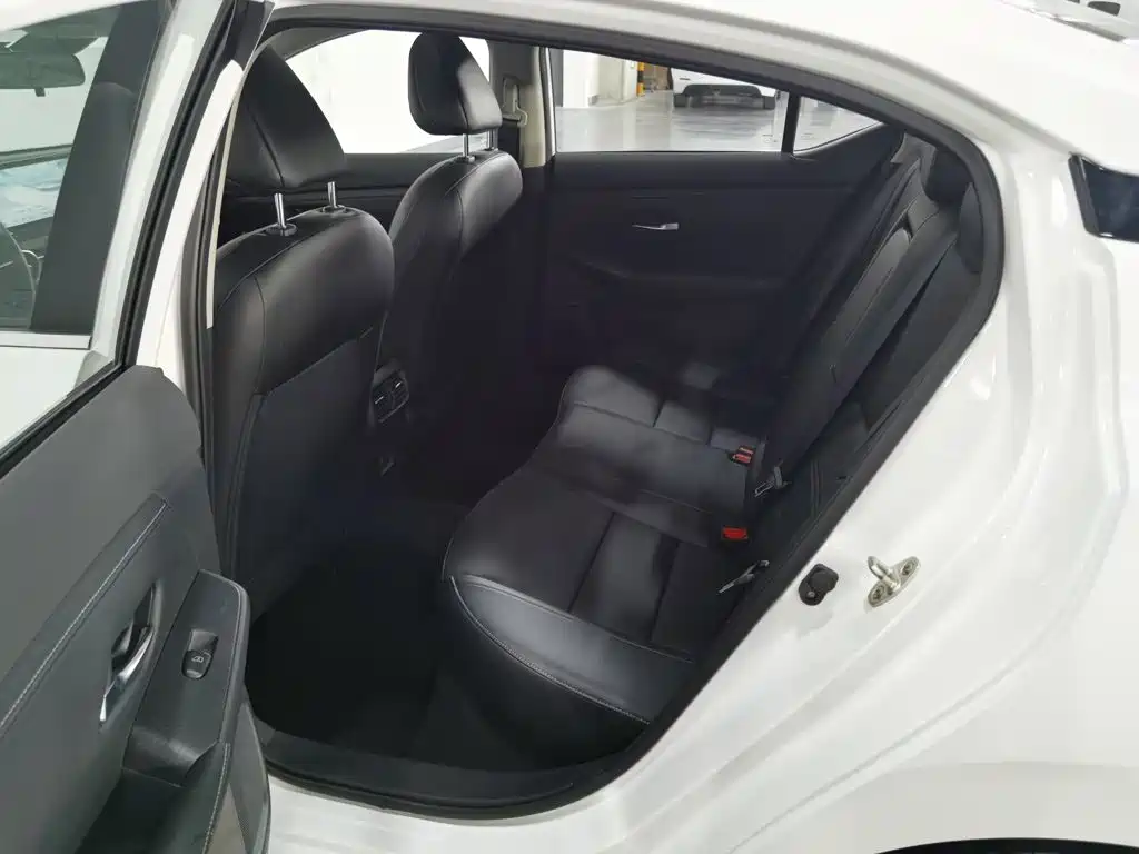 Nissan SYLPHY, миниатюра 15