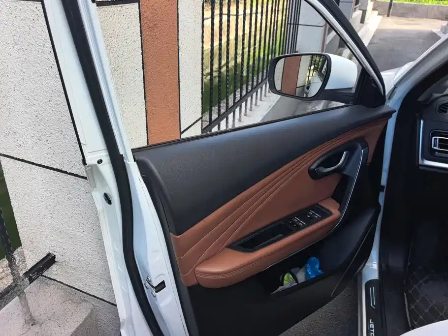 Jetour X70 2018 2018 1.5T Automatic Premium Edition