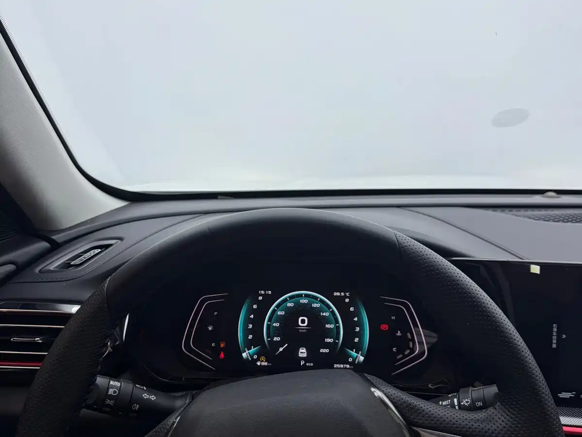 Changan Oshan Changan Oushang X5 2022 2021 1.5T DCT Premium