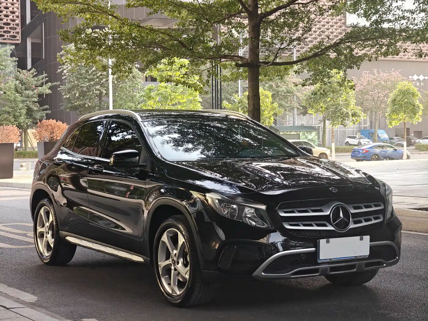 Mercedes-Benz GLA 2019 GLA 200 Dynamic фото 3
