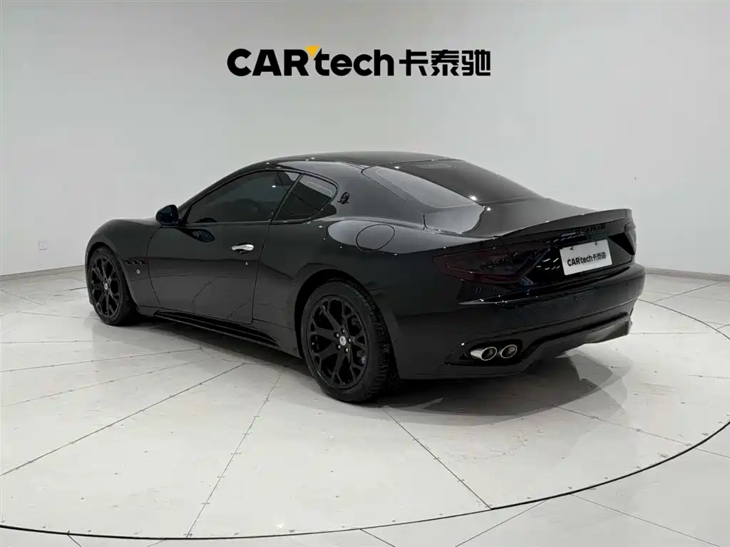 Maserati GranTurismo 2007 4.2L Standard фото 7