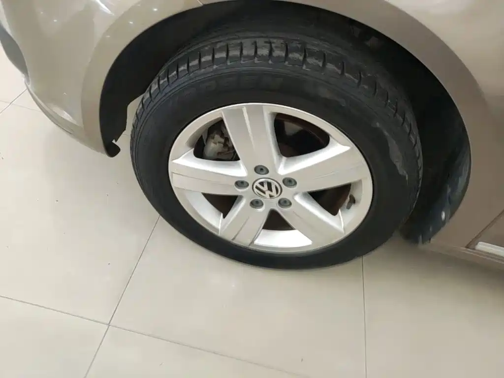 Volkswagen Touran 2016 2015 1.4T DSG Comfort Edition 5-seater