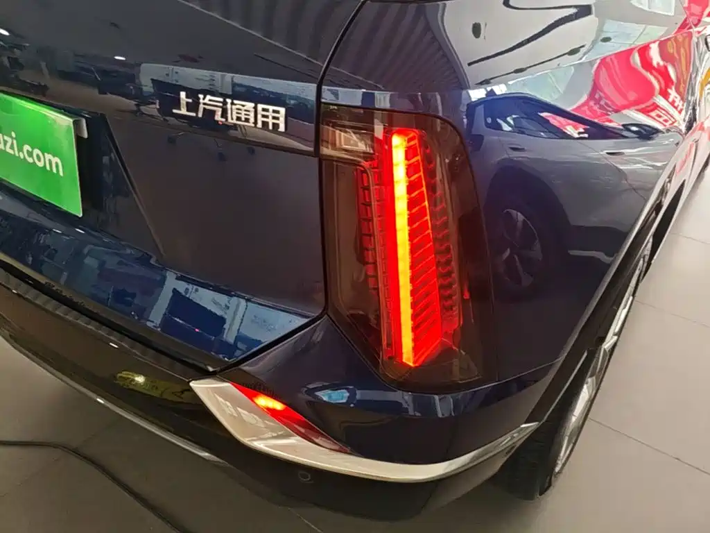 Cadillac IQ Ao Ge 2025 2024 Standard Range