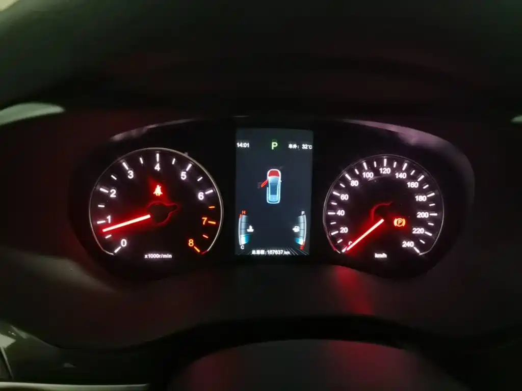 BYD Song MAX 2020 2019 1.5T Auto Smart Connected Sunroof 6-seater China VI