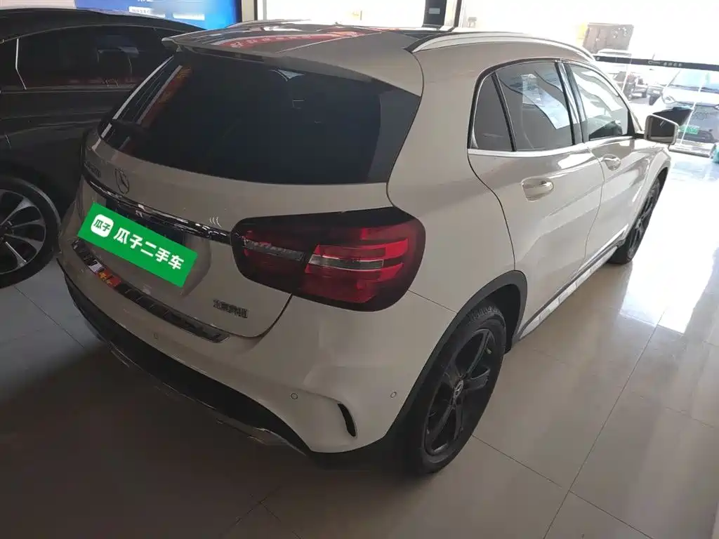 Mercedes-Benz GLA 2019 GLA 200 Fashion фото 23