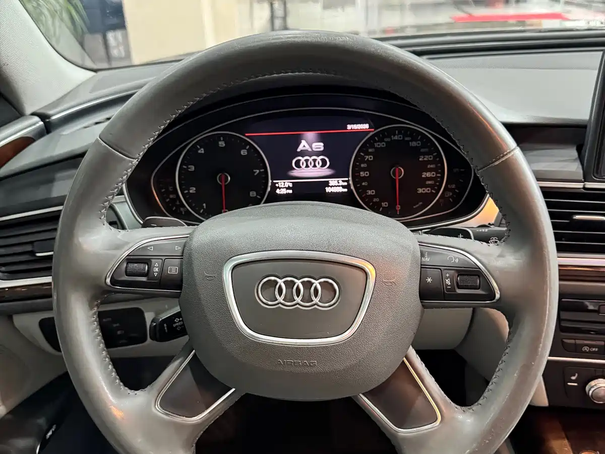 Audi A6L 2012 30 FSI Luxury фото 25