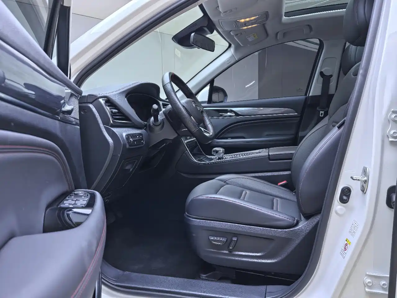 GAC Trumpchi Trumpchi GS4 PLUS 2022 2022 270T Automatic Starry Sky Edition
