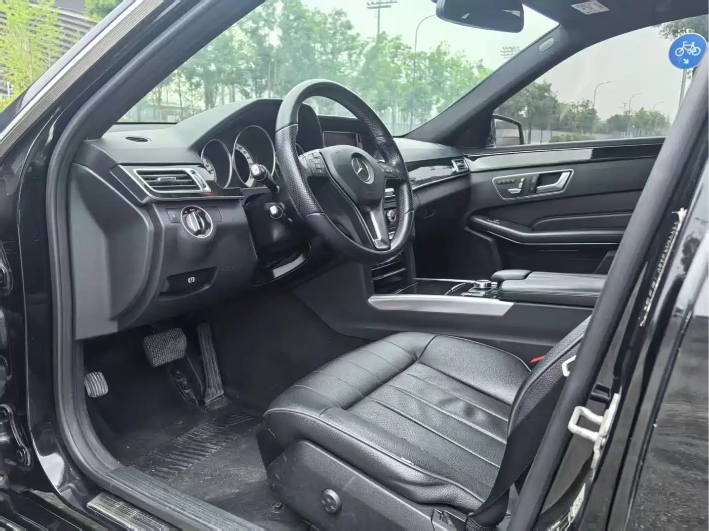 Mercedes-Benz E-Class 2015 Facelift E 260 L Sport фото 4