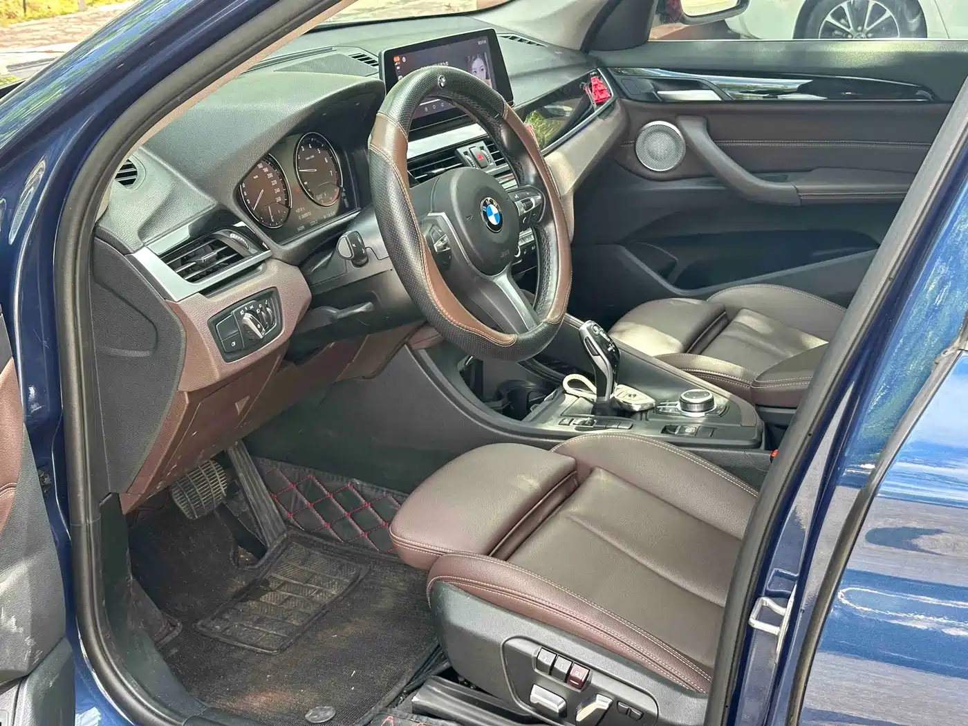 BMW X1 2020 sDrive25Li Leading Model фото 4