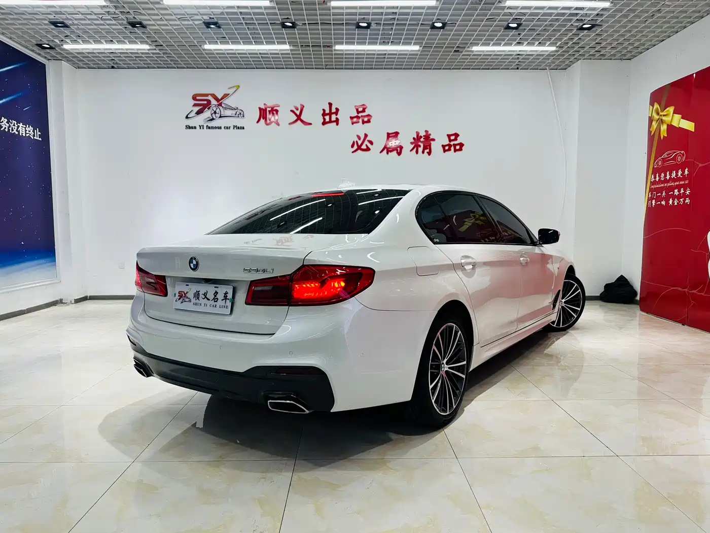 BMW 5 Series 2019 Facelift 530Li Leading M Sport Package фото 4