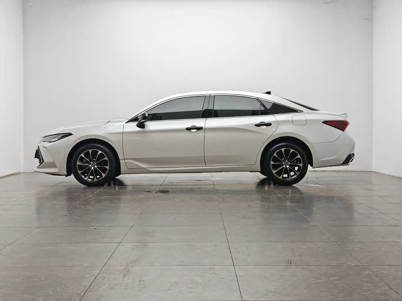 Toyota Avalon 2024 2023 2.5L Luxury Edition