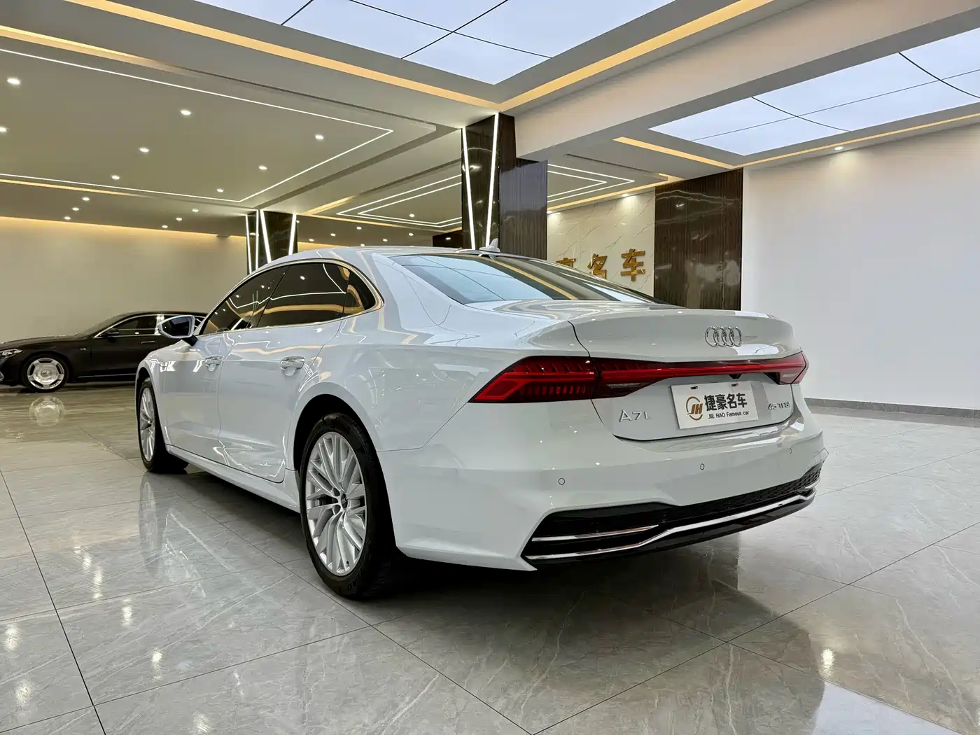 Audi A7L 2022 45 TFSI S-line Dream Builder Crystal Package фото 14
