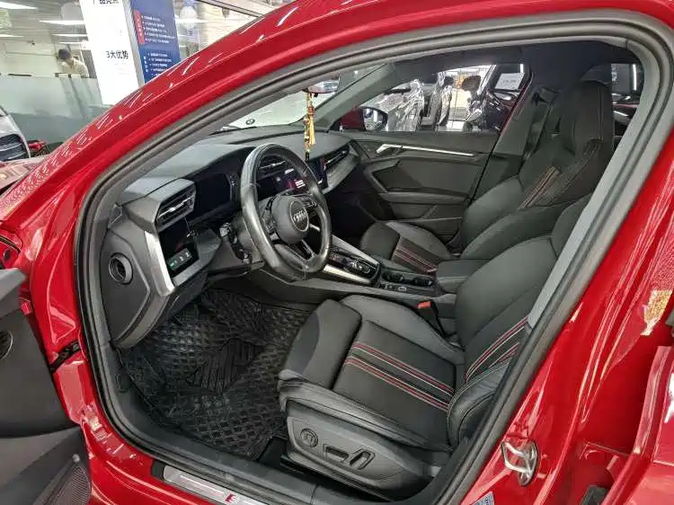 Фото 4 - Audi A3