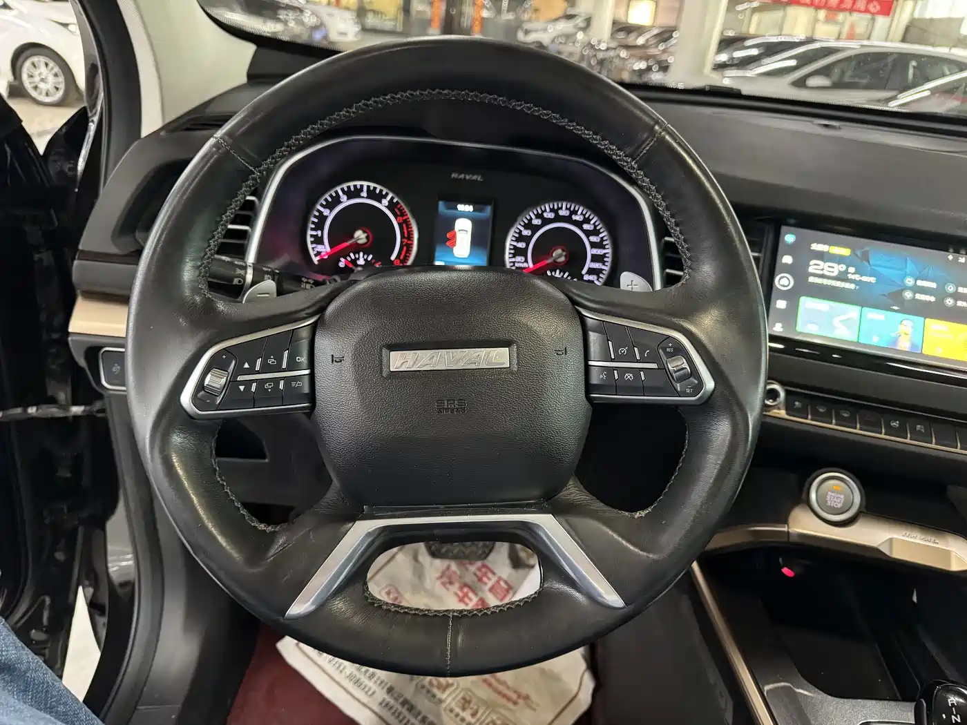 Photo 11 - Haval H6