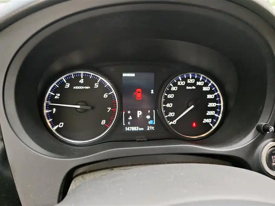 Mitsubishi Outlander (Import) 2013 2.4L 4WD Luxury Navigation 5-seater фото 14