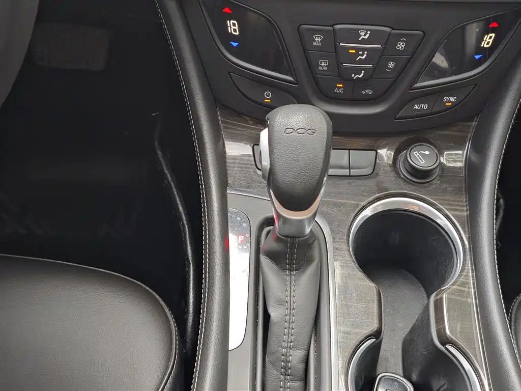 Buick Envision Plus 2021 532T FWD Leading Trim фото 6
