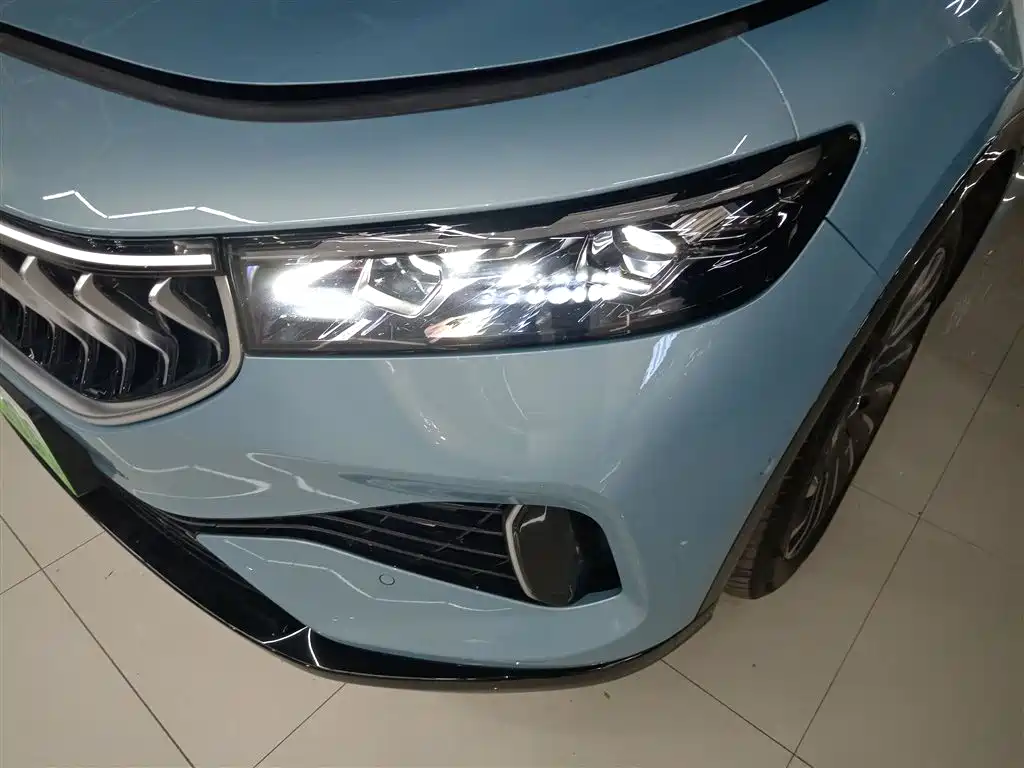 Voyah Auto VOYAH FREE 2021 AWD Standard Range Extender Exclusive Luxury Package фото 19