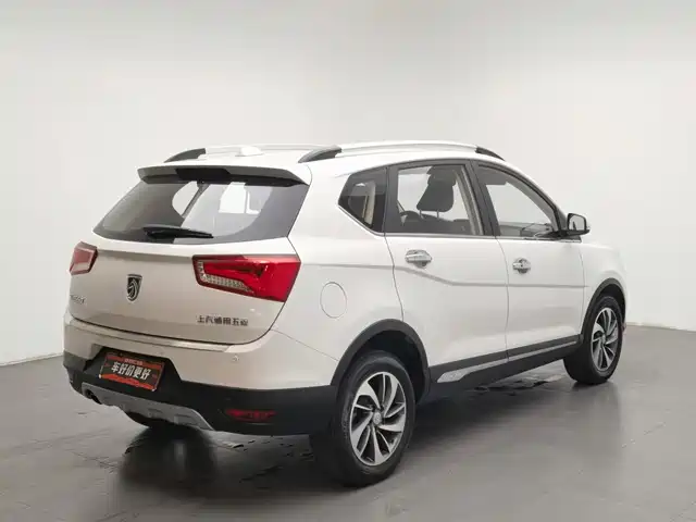 Baojun 560 2015 1.8L Manual Luxury — фото 2
