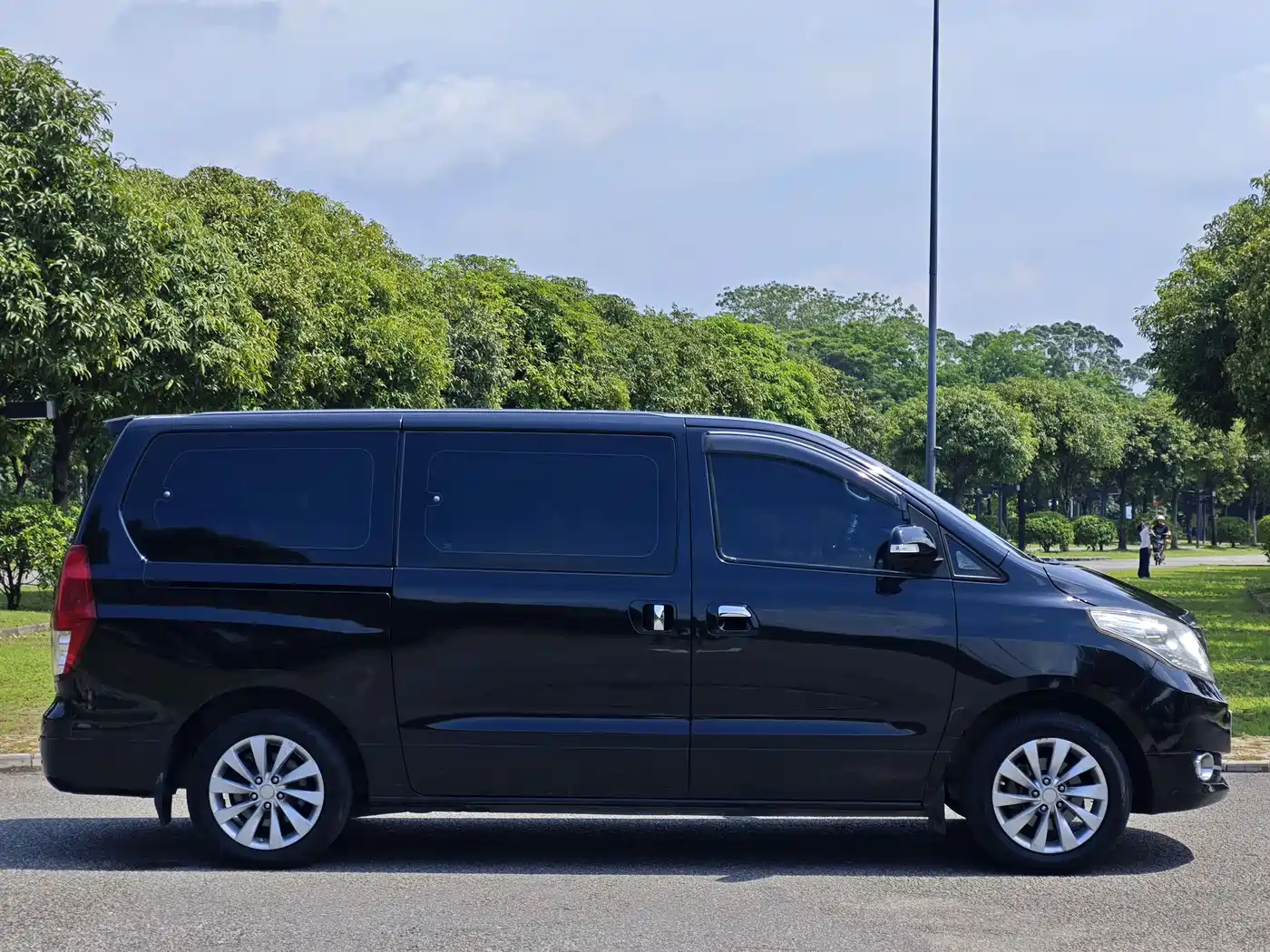 Dongfeng Fengxing Fengxing CM7 2016 2016 2.0T Automatic Luxury