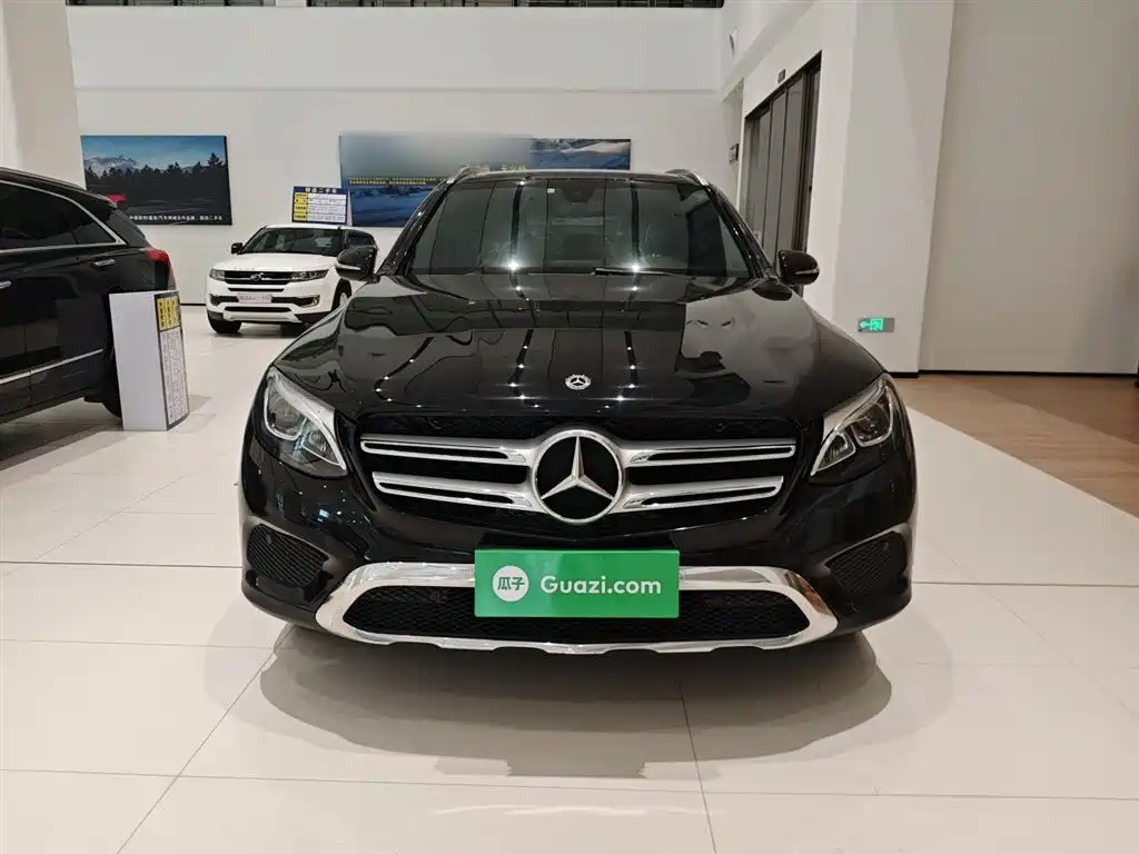 Mercedes-Benz GLC 2018 Facelift GLC 200 4MATIC фото 19