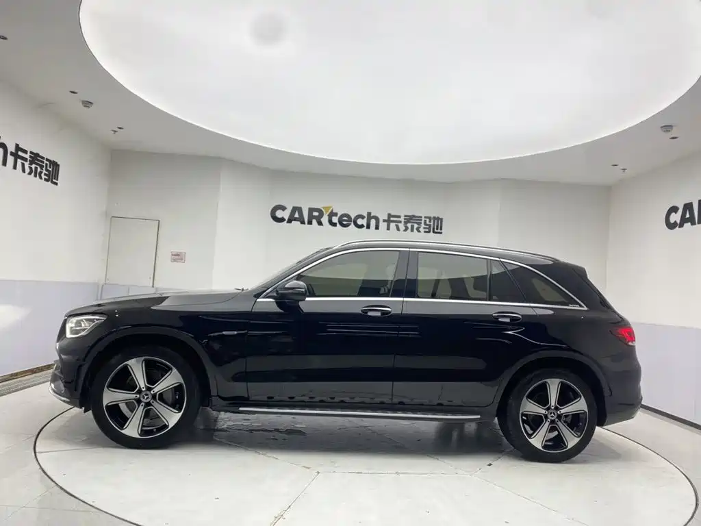 Mercedes-Benz GLC, миниатюра 8