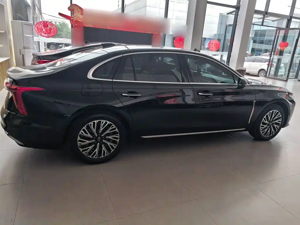 Hongqi H5 2024 2.0T Automatic Smart Connect Flag Smooth Edition фото 7