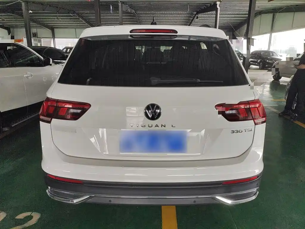 Volkswagen Tiguan L 2022 330TSI Automatic 2WD Comfort Edition фото 11