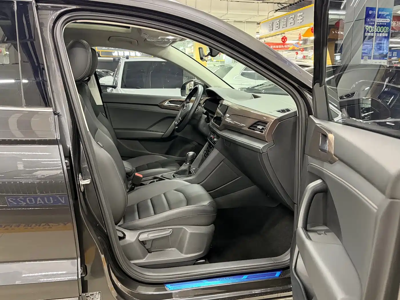 Volkswagen Tharu 2022 280TSI FWD Luxury Edition фото 13