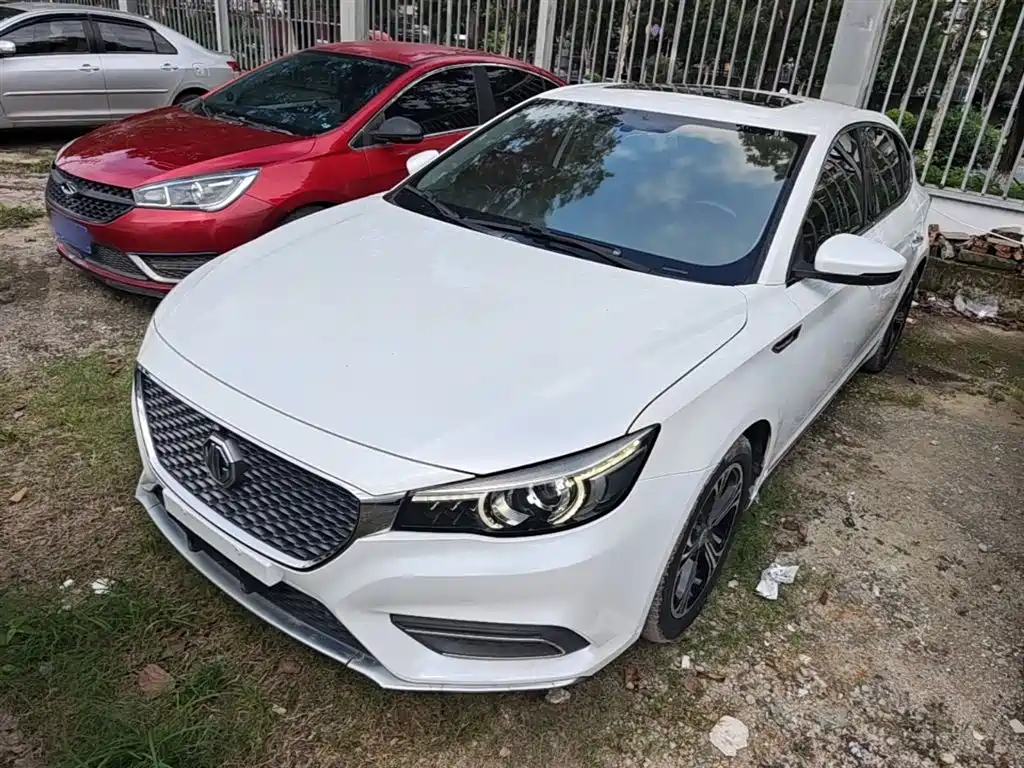 Photo 2 - MG MG6