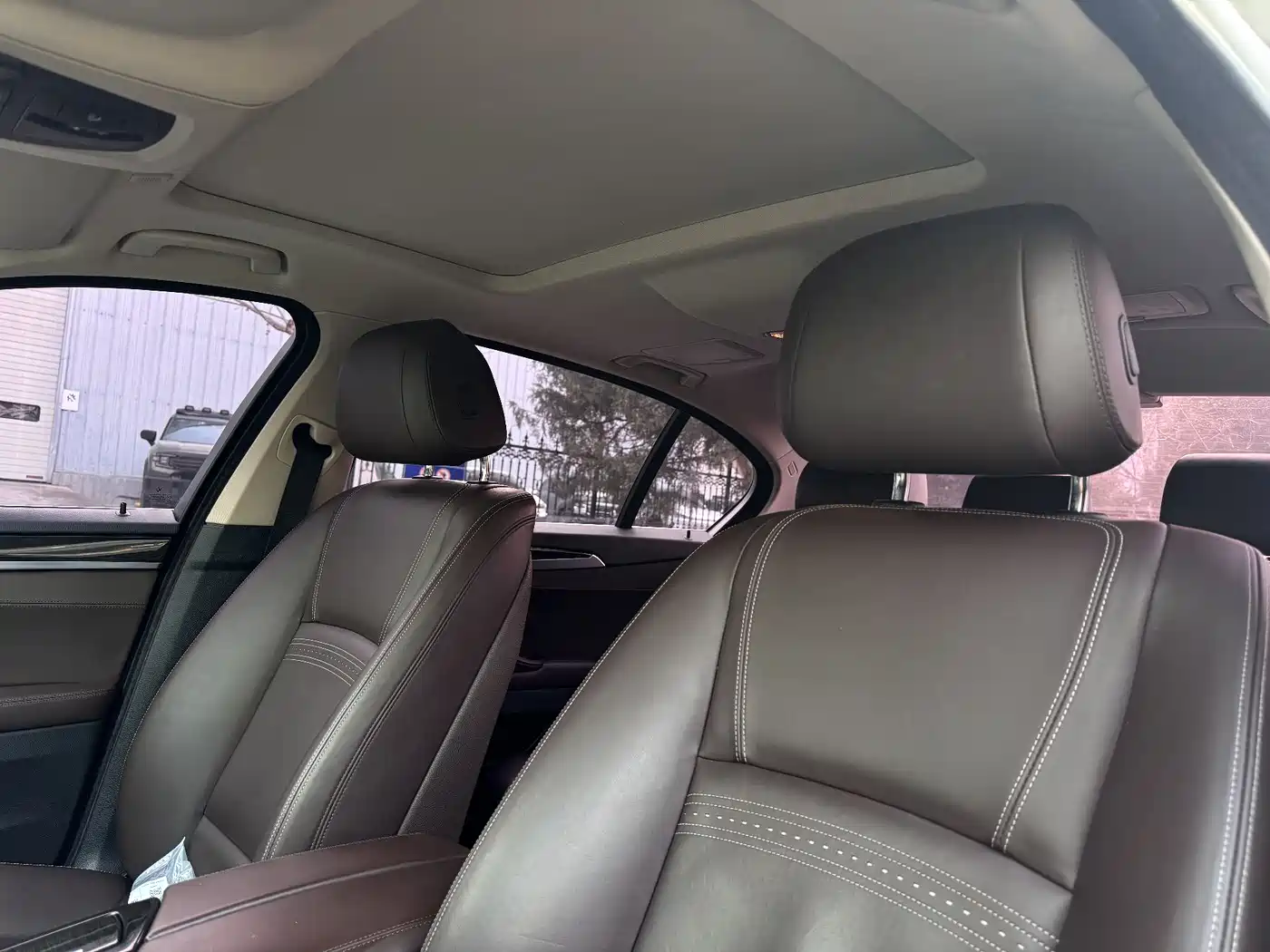 BMW 5 Series 2014 525Li Luxury Design Package фото 12