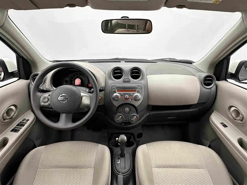 Nissan March 2014 2010 1.5L Automatic Easy Smart Edition