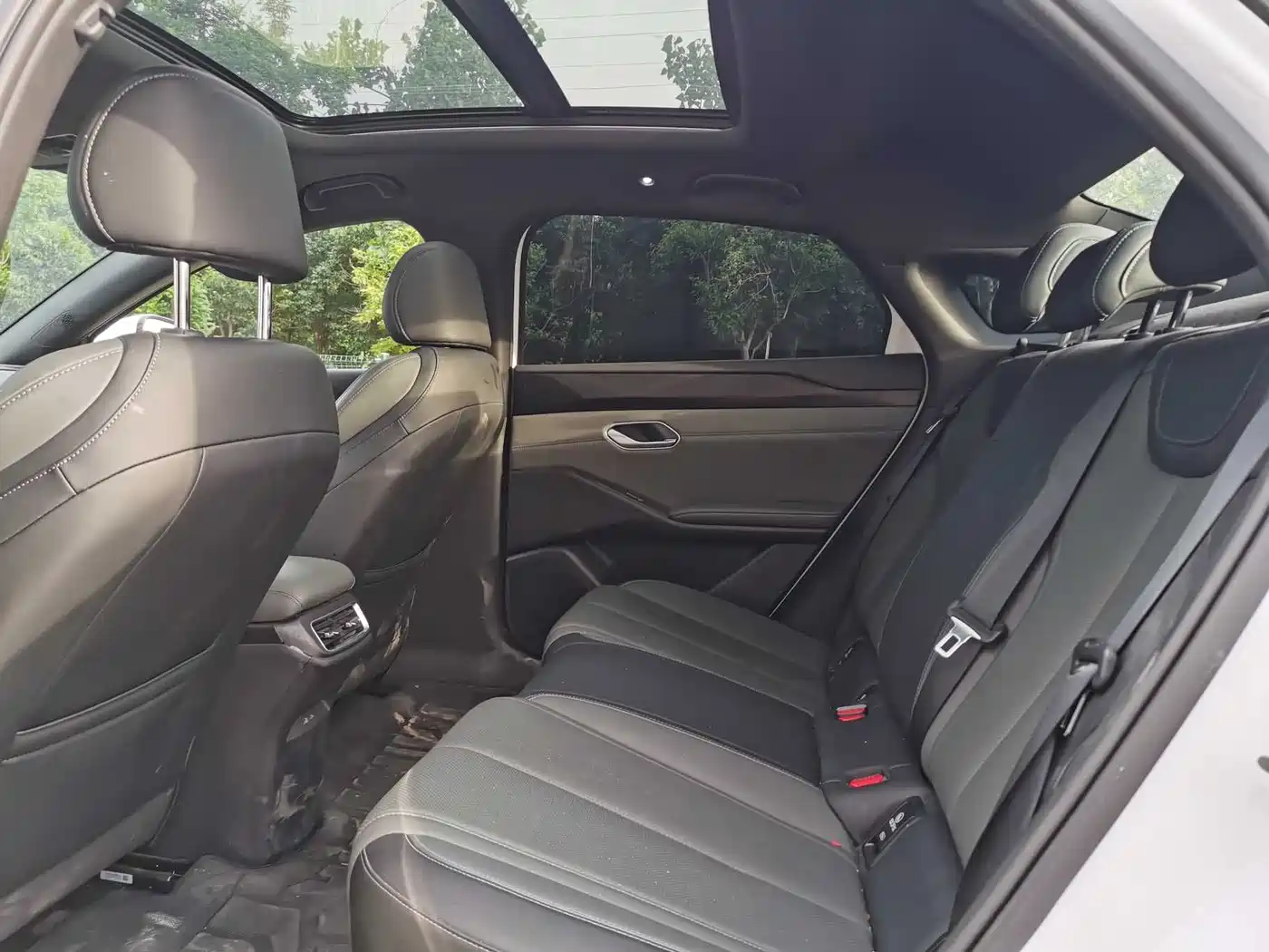 BYD Qin L 2025 EV 470KM Leading Edition фото 13