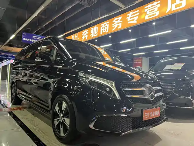 MERCEDES-BENZ V CLASS