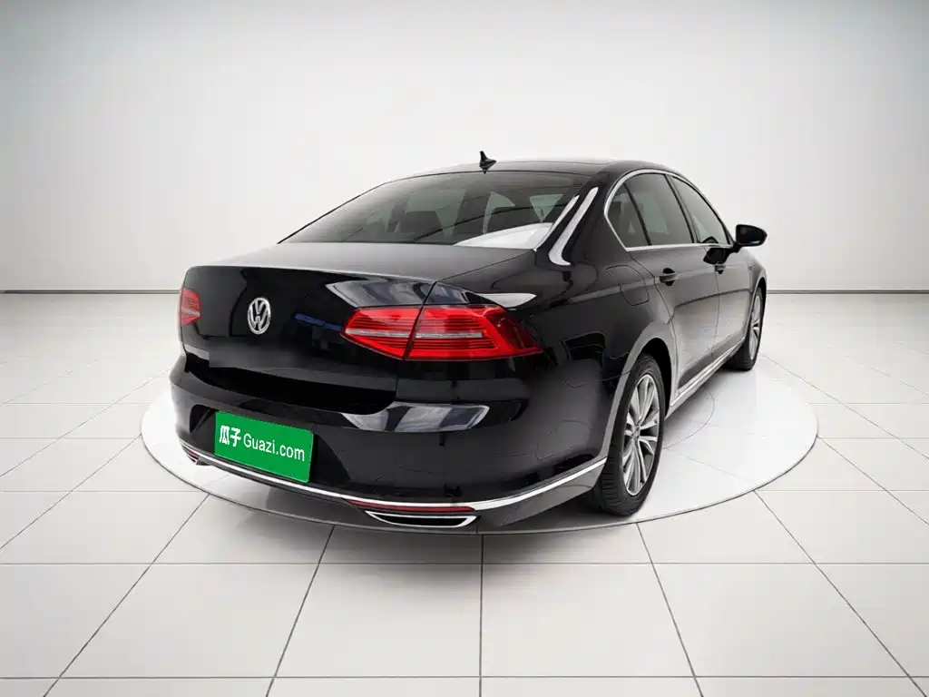 Фото 6 - Volkswagen Magotan