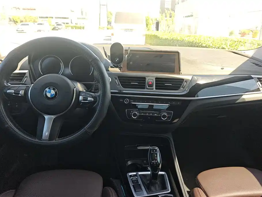 BMW 1 Series 2020 Model 120i M Sport Package фото 13